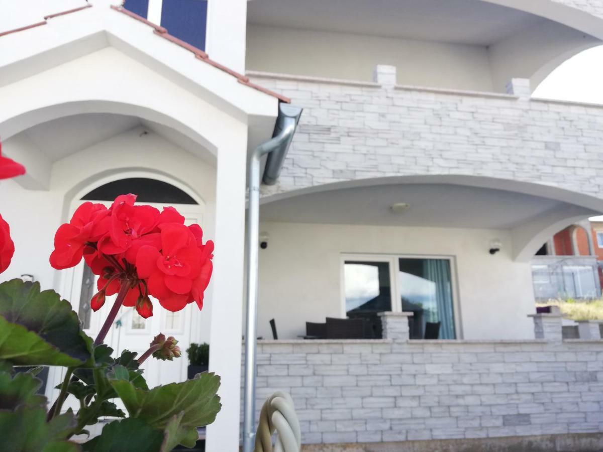Apartment Tina Rogoznica  Exterior photo
